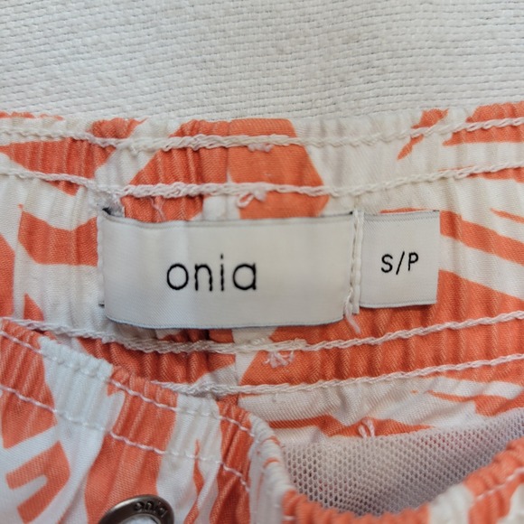 ONIA Swim Trunks Mens Small Charles Orange White Hawaiian Tropical Leaves 7" - Picture 3 of 9
